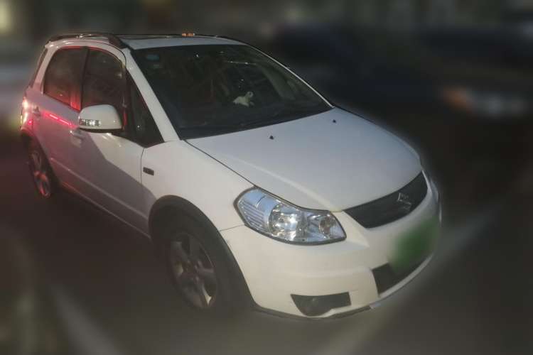 Used Suzuki SX4 2011 Hatchback 1.6L Manual Sport Model Front Right 45 Deg
