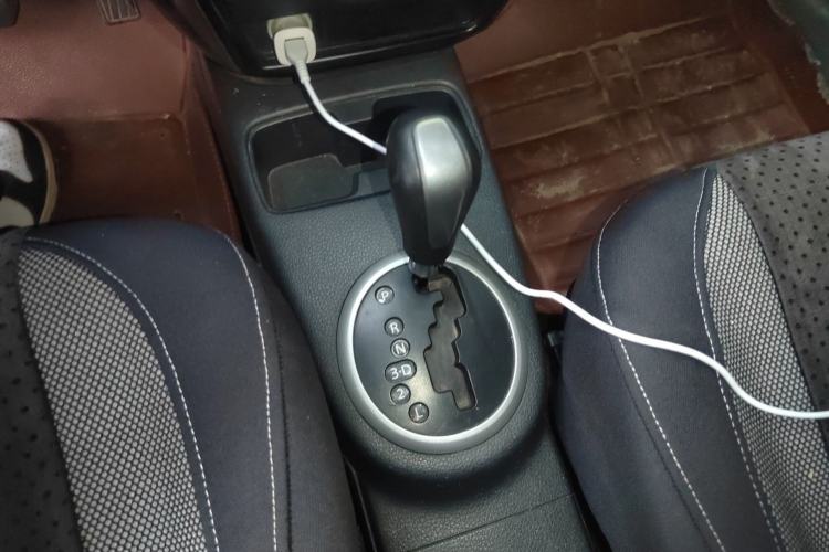 Used Suzuki SX4 2011 Revised 1.6L Automatic Dynamic Version Gear Lever
