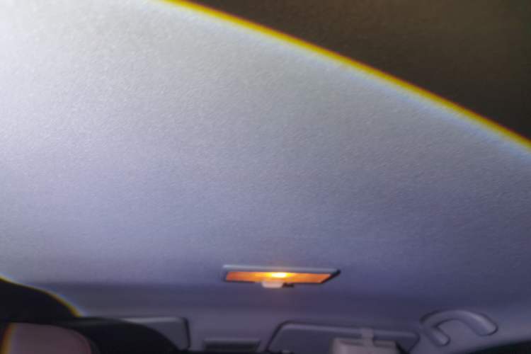 Used Suzuki SX4 2011 Revised 1.6L Automatic Dynamic Version Headliner