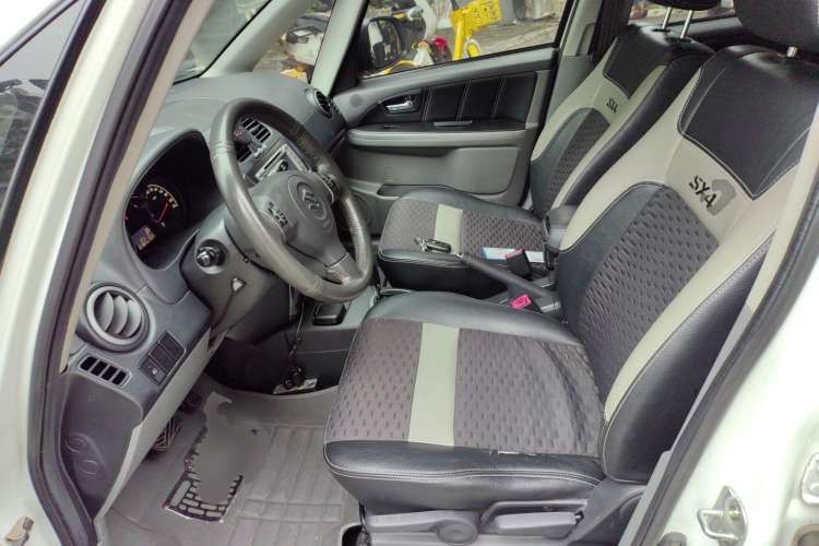 Used Suzuki SX4 2011 Revised Version 1.6L Automatic Sport Edition Left Front Seat