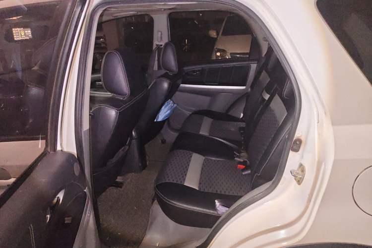 Used Suzuki SX4 2011 Revised Version 1.6L Manual Sport Edition Left Rear Seat