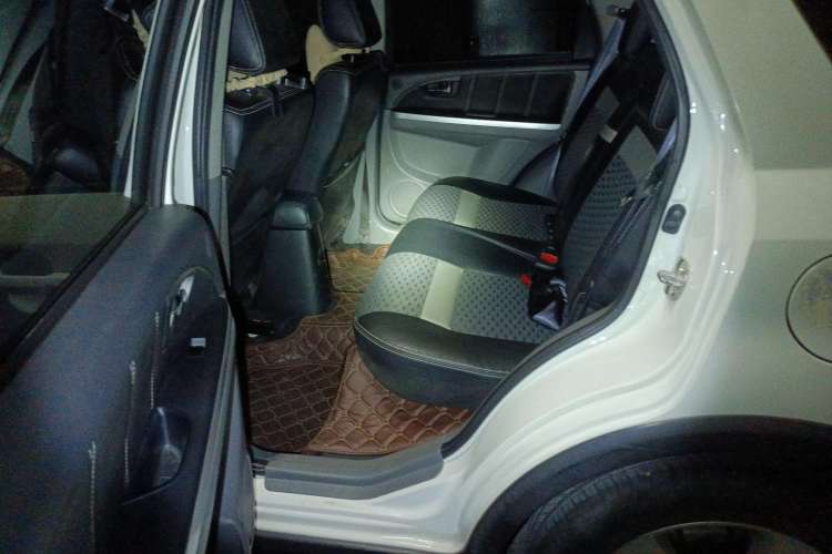 Used Suzuki SX4 2011 Revised Version 1.6L Automatic Sport Edition Left Rear Seat