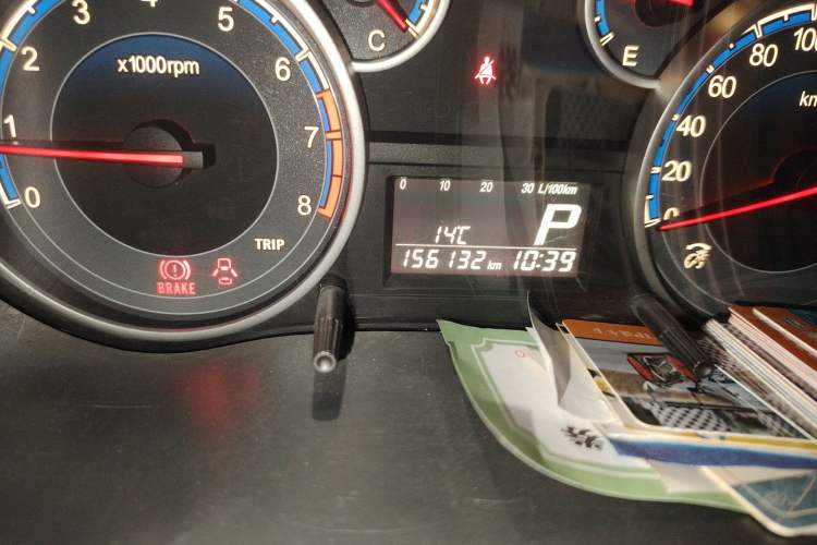 Used Suzuki SX4 2011 Revised 1.6L Automatic Dynamic Version Odometer Close Up