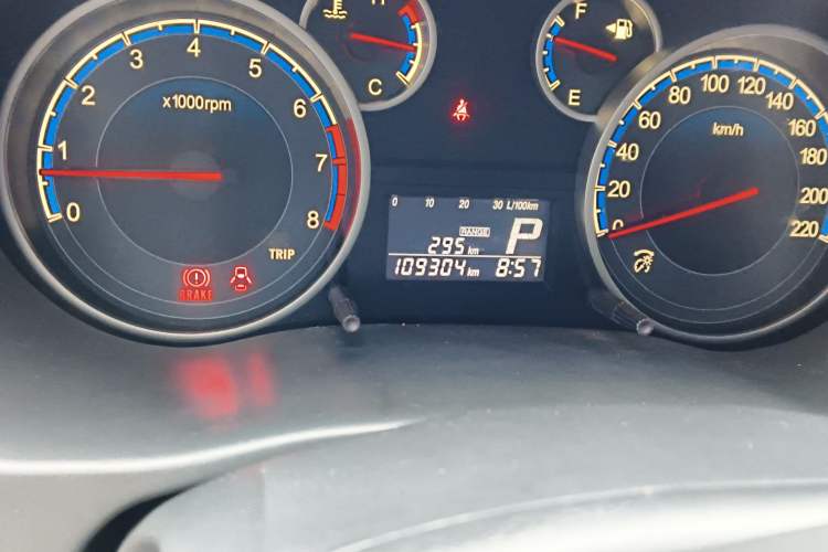 Used Suzuki SX4 2011 Revised 1.6L Automatic Dynamic Version Odometer Close Up
