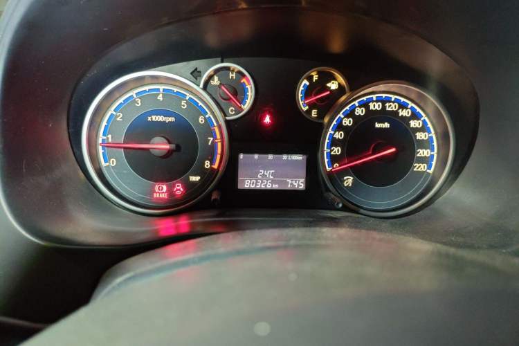 Used Suzuki SX4 2011 Revised Version 1.6L Manual – Dynamic Edition Odometer Close Up