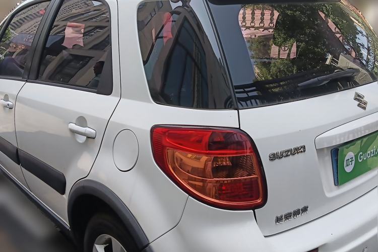 Used Suzuki SX4 2011 Revised 1.6L Automatic Dynamic Version Rear Left 45 Deg