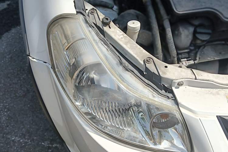 Used Suzuki SX4 2011 Revised 1.6L Automatic Dynamic Version Right Front Headlight
