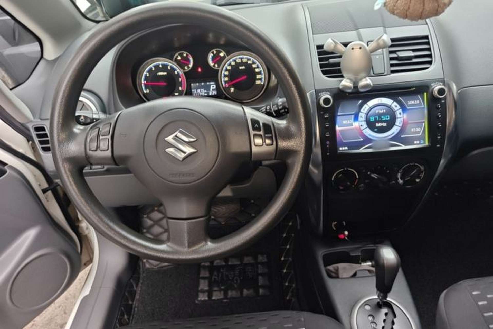 Used Suzuki SX4 2011 Revised 1.6L Automatic Dynamic Version Steering Wheel