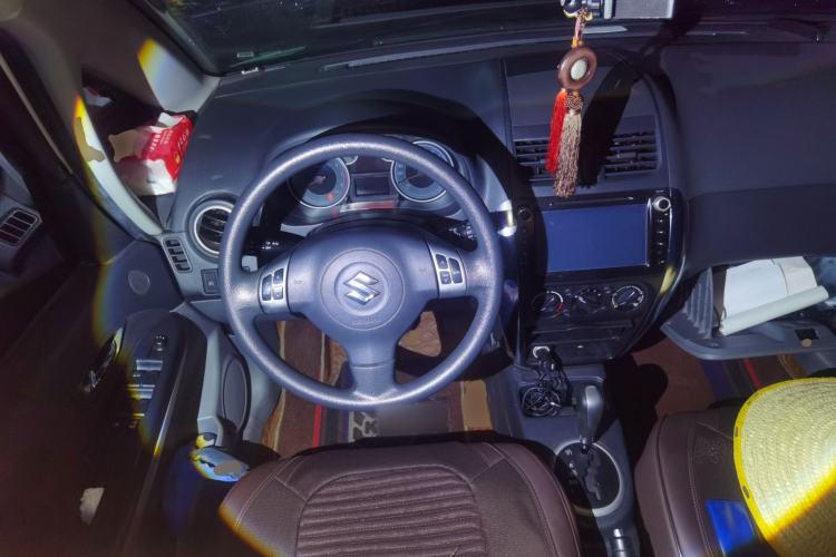 Used Suzuki SX4 2011 Revised 1.6L Automatic Dynamic Version Steering Wheel
