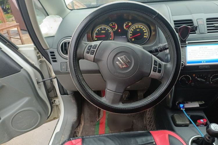 Used Suzuki SX4 2011 Revised Version 1.6L Manual Sport Edition Steering Wheel