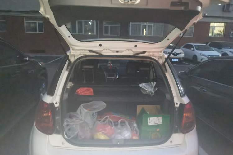 Used Suzuki SX4 2011 Hatchback 1.6L Manual Sport Model Trunk