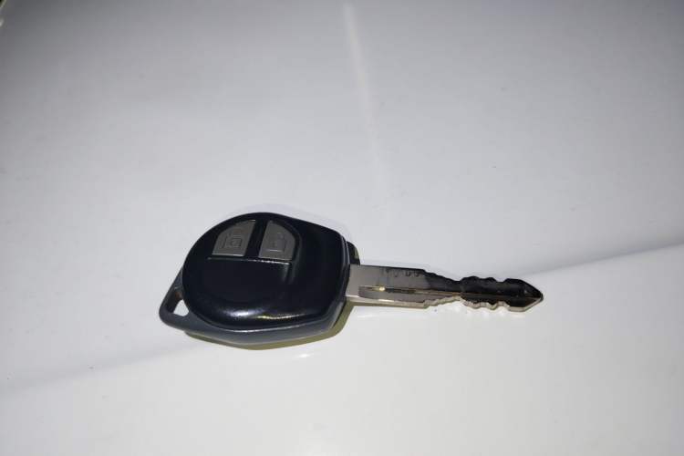 Used Suzuki SX4 2011 Revised 1.6L Automatic Dynamic Version Vehicle Key