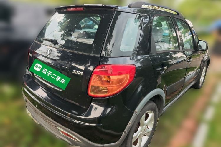 Used Suzuki SX4 2012 1.6L Automatic Ruiqi Model Rear Right 45 Deg