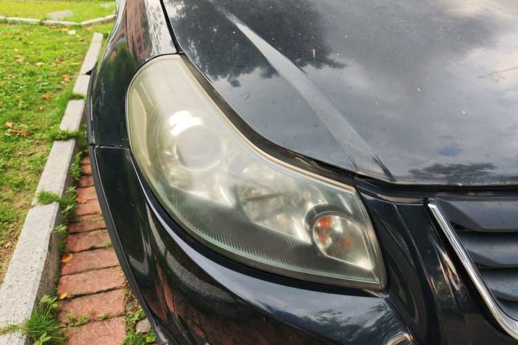 Used Suzuki SX4 2012 1.6L Automatic Ruiqi Model Right Front Headlight
