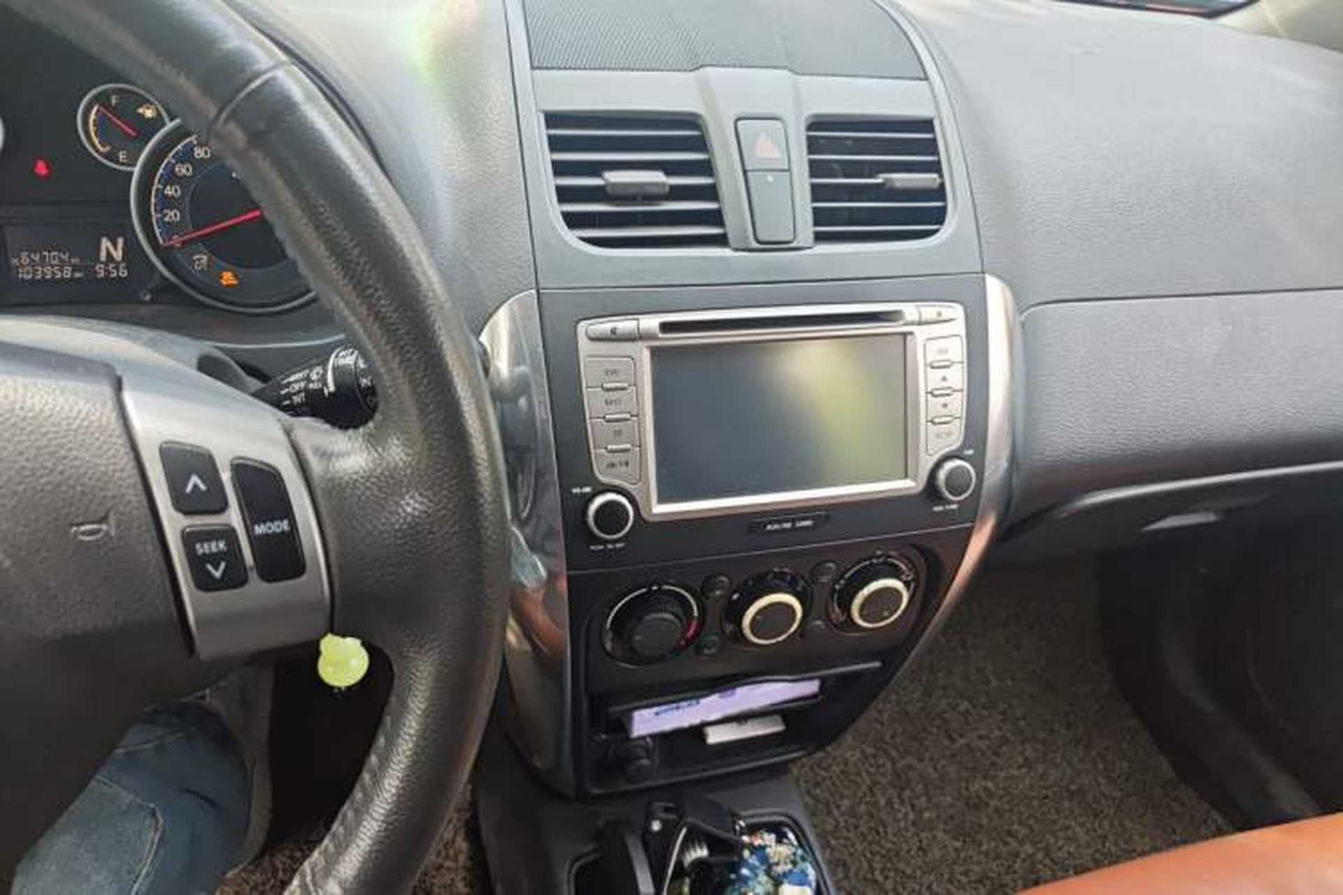 Used Suzuki SX4 2012 1.6L Automatic Ruiqi Model Audio And AC Panel