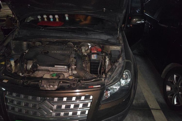 Used Suzuki SX4 2012 Ruiqi 1.8L Automatic Sport Model Engine Bay Left