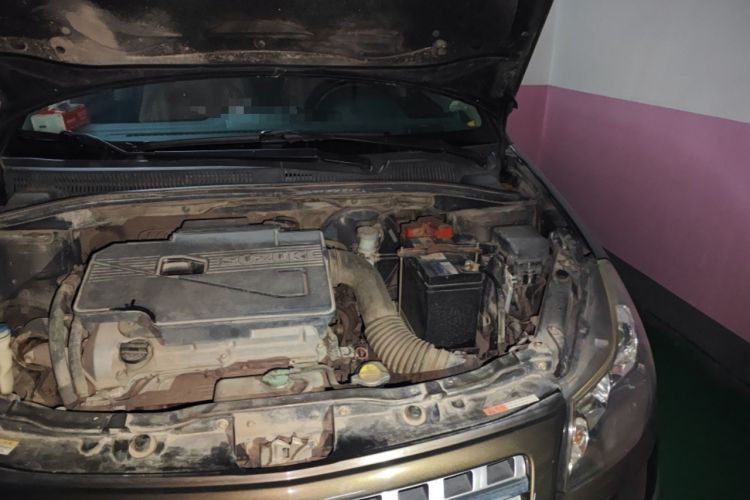 Used Suzuki SX4 2012 1.6L Automatic Ruiqi Model Engine Bay Left