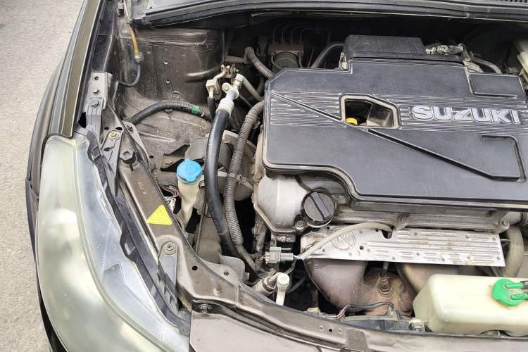 Used Suzuki SX4 2012 Ruiqi 1.8L Automatic Sport Model Engine Bay Right