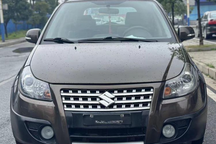 Used Suzuki SX4 2012 1.6L Automatic Ruiqi Model Exterior 1