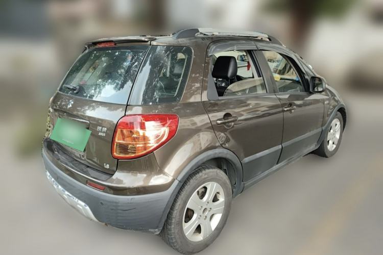 Used Suzuki SX4 2012 Ruiqi 1.8L Automatic Sport Model Exterior 4
