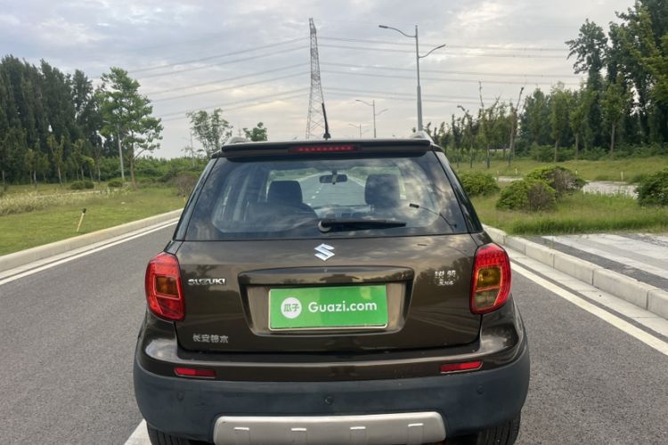 Used Suzuki SX4 2012 1.6L Automatic Ruiqi Model Exterior 6