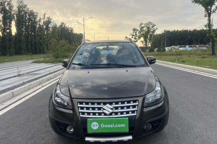 Used Suzuki SX4 2012 1.6L Automatic Ruiqi Model Exterior 8