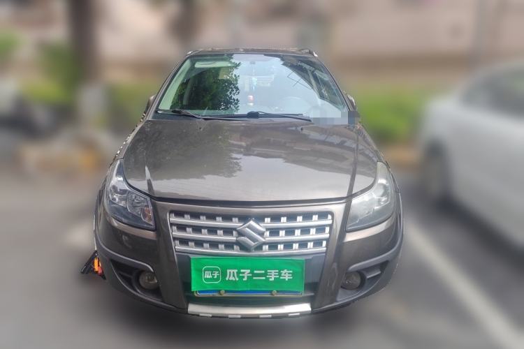 Used Suzuki SX4 2012 1.6L Automatic Ruiqi Model Front