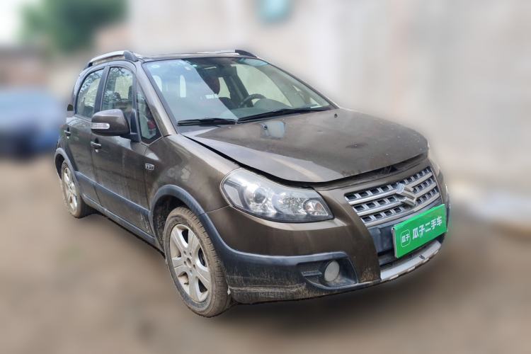 Used Suzuki SX4 2012 1.6L Manual Ruiqi Model Front Right 45 Deg