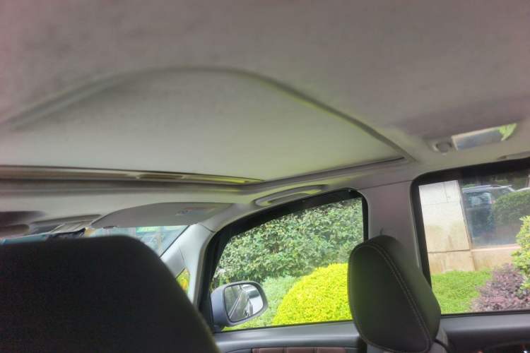 Used Suzuki SX4 2012 1.6L Automatic Ruiqi Model Headliner