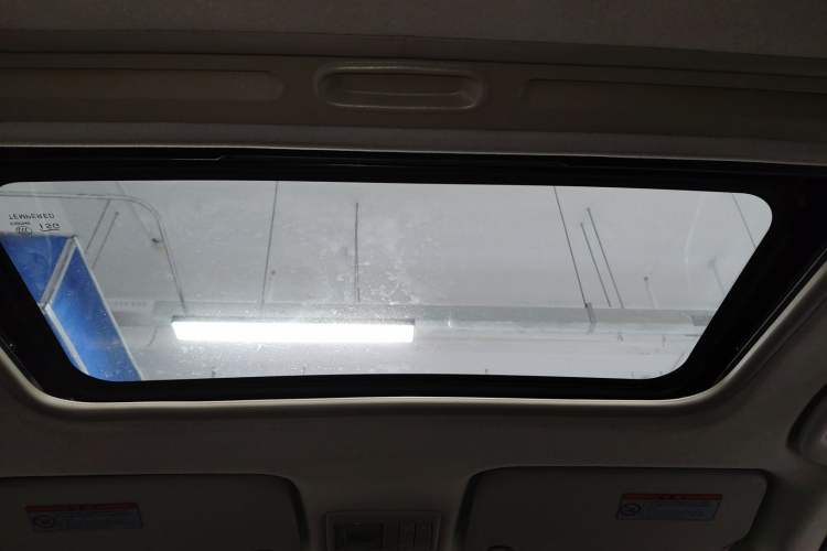 Used Suzuki SX4 2012 1.6L Manual Ruiqi Model Headliner