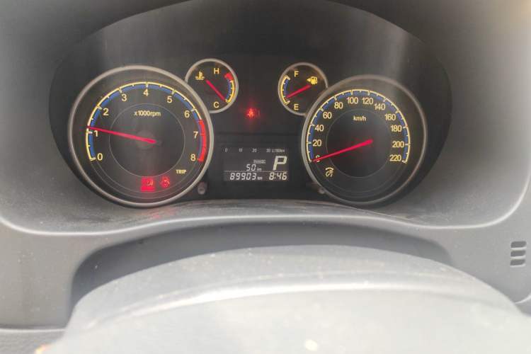 Used Suzuki SX4 2012 1.6L Automatic Ruiqi Model Odometer Close Up