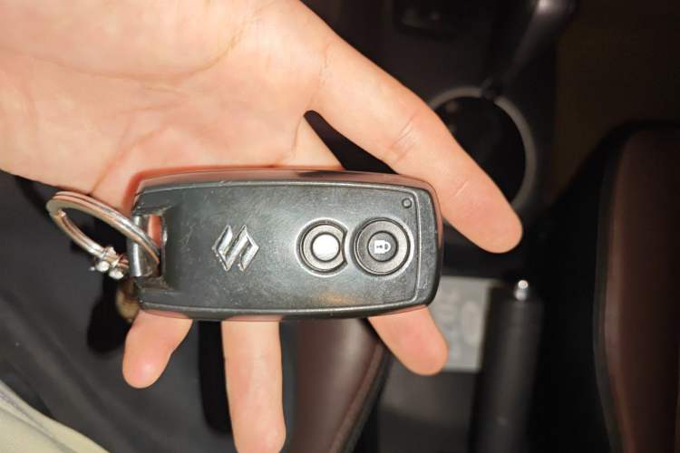 Used Suzuki SX4 2012 Ruiqi 1.8L Automatic Sport Model Vehicle Key
