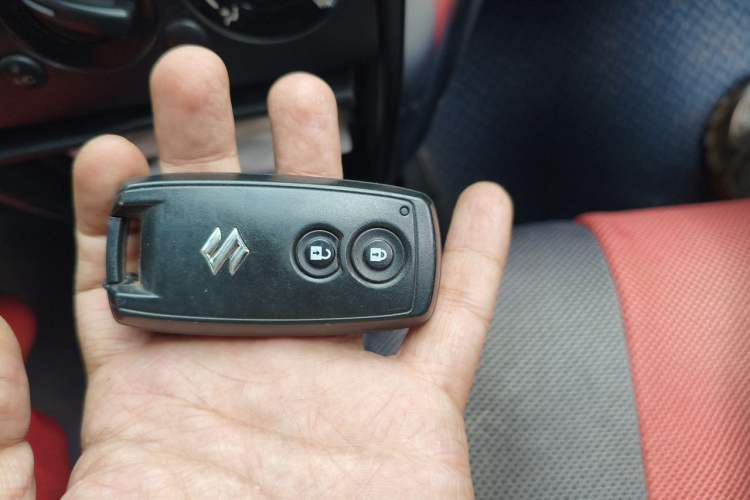 Used Suzuki SX4 2012 1.6L Manual Ruiqi Model Vehicle Key
