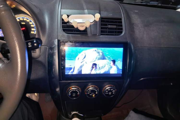 Used Suzuki SX4 2012 Ruiqi 1.8L Automatic Sport Model Audio And AC Panel