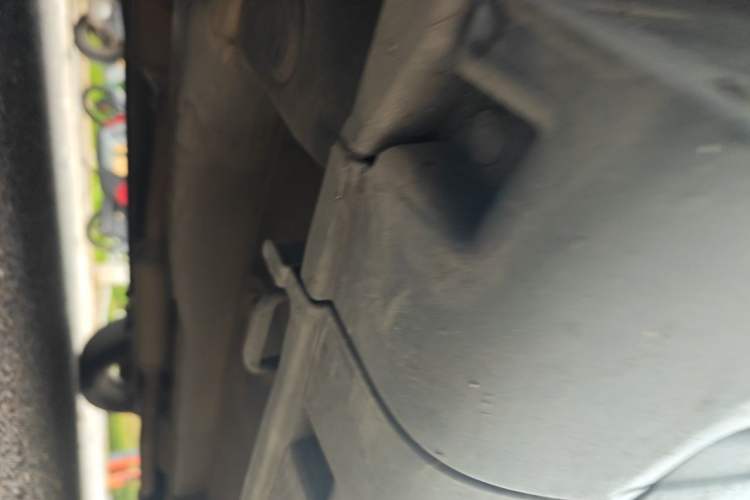 Used Suzuki SX4 2012 1.6L Manual Ruiqi Model Chassis Front Left
