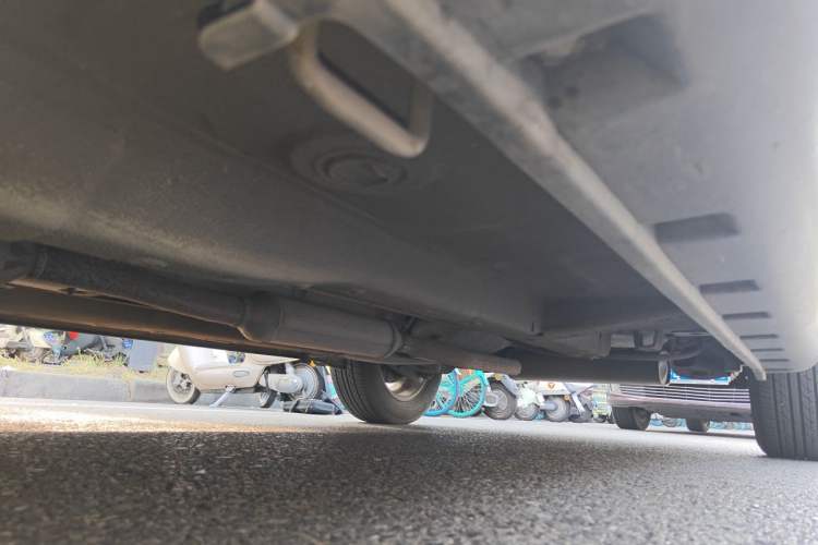 Used Suzuki SX4 2012 1.6L Automatic Ruiqi Model Chassis Front Left