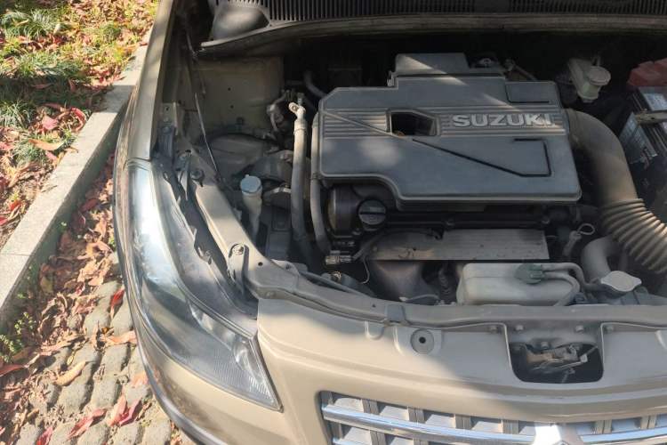 Used Suzuki SX4 2012 1.6L Automatic Ruiqi Model Engine Bay Right