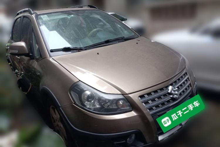 Used Suzuki SX4 2012 1.6L Manual Ruiqi Model Exterior 2