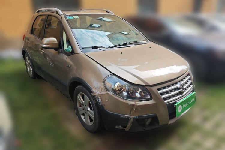 Used Suzuki SX4 2012 1.6L Manual Ruiqi Model Front Right 45 Deg