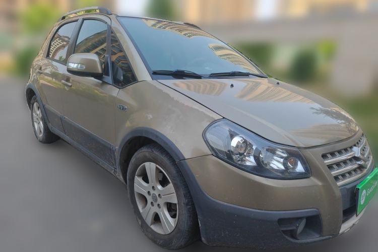 Used Suzuki SX4 2012 1.6L Automatic Ruiqi Model Front Right 45 Deg