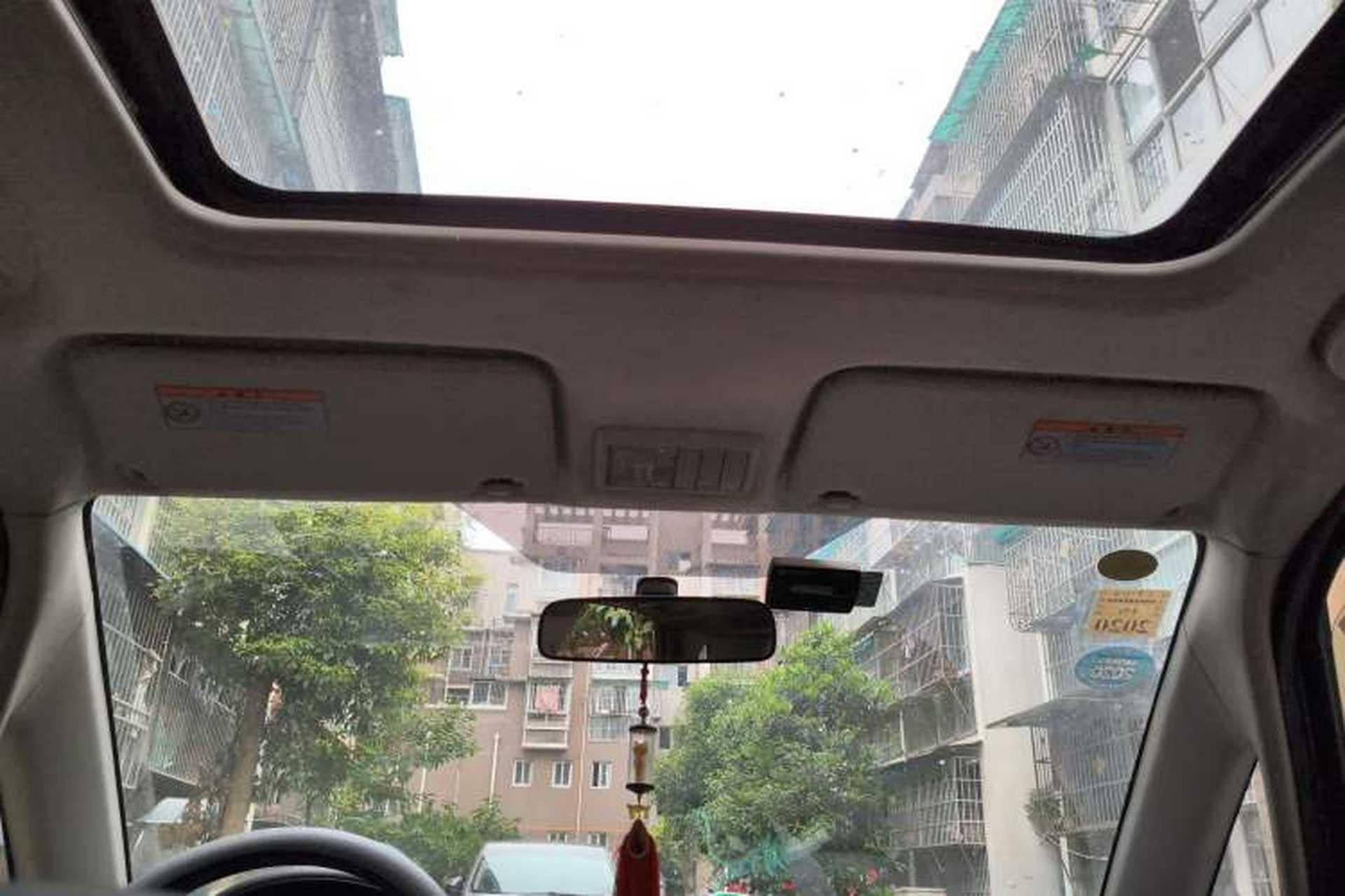 Used Suzuki SX4 2012 1.6L Manual Ruiqi Model Headliner