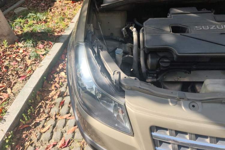 Used Suzuki SX4 2012 1.6L Automatic Ruiqi Model Right Front Headlight