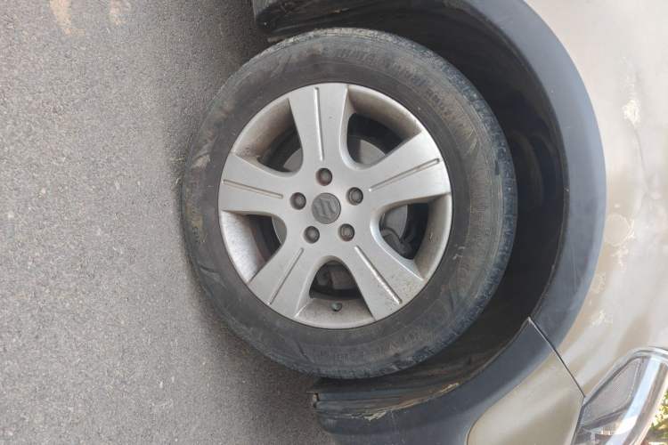 Used Suzuki SX4 2012 1.6L Automatic Ruiqi Model Right Front Wheel Hub