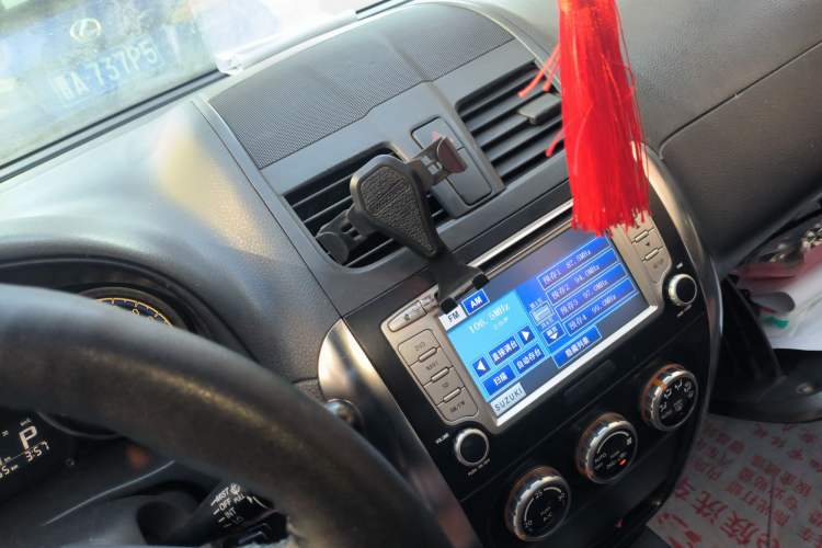 Used Suzuki SX4 2012 Ruiqi 1.8L Automatic Sport Model Audio And AC Panel
