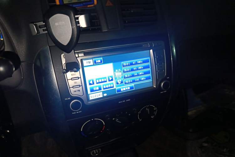 Used Suzuki SX4 2012 1.6L Automatic Ruiqi Model Audio And AC Panel