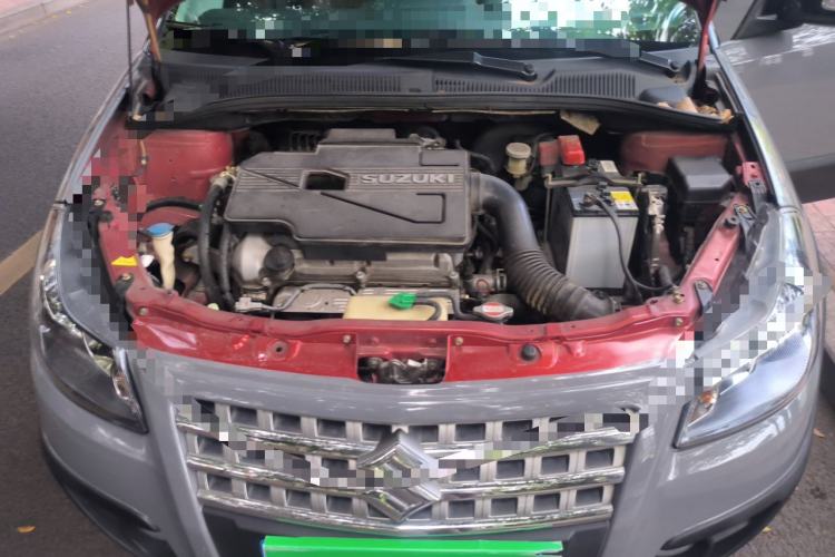 Used Suzuki SX4 2012 1.6L Automatic Ruiqi Model Engine Bay