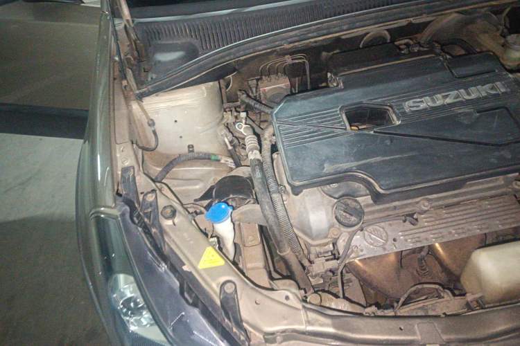 Used Suzuki SX4 2012 1.6L Automatic Ruiqi Model Engine Bay Right