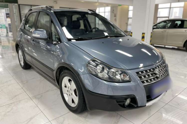 Used Suzuki SX4 2012 1.6L Manual Ruiqi Model Exterior 2