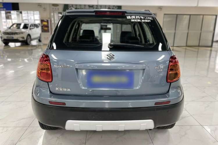 Used Suzuki SX4 2012 1.6L Manual Ruiqi Model Exterior 4