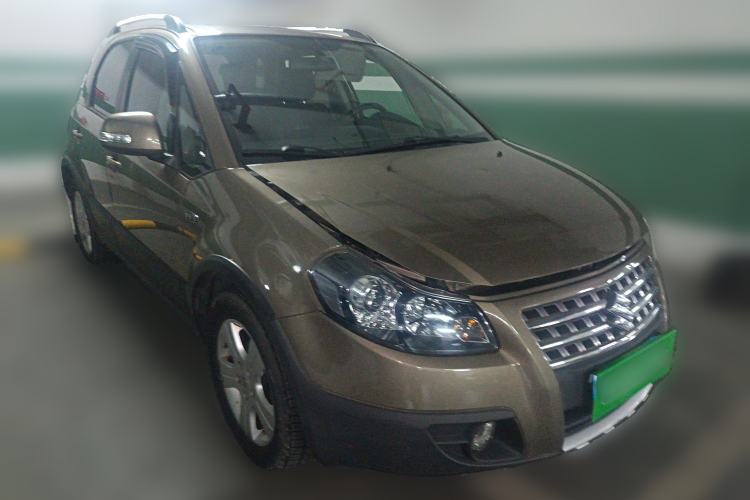Used Suzuki SX4 2012 1.6L Automatic Ruiqi Model Front Right 45 Deg